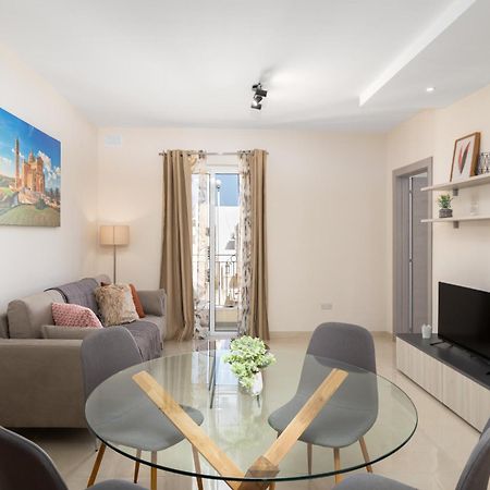 Edka Suites - Modern Sunlit 2Bd Apartments With Balconies - Close To Sliema Promenade, St Julian'S & St Georges Bay Gzira Zewnętrze zdjęcie