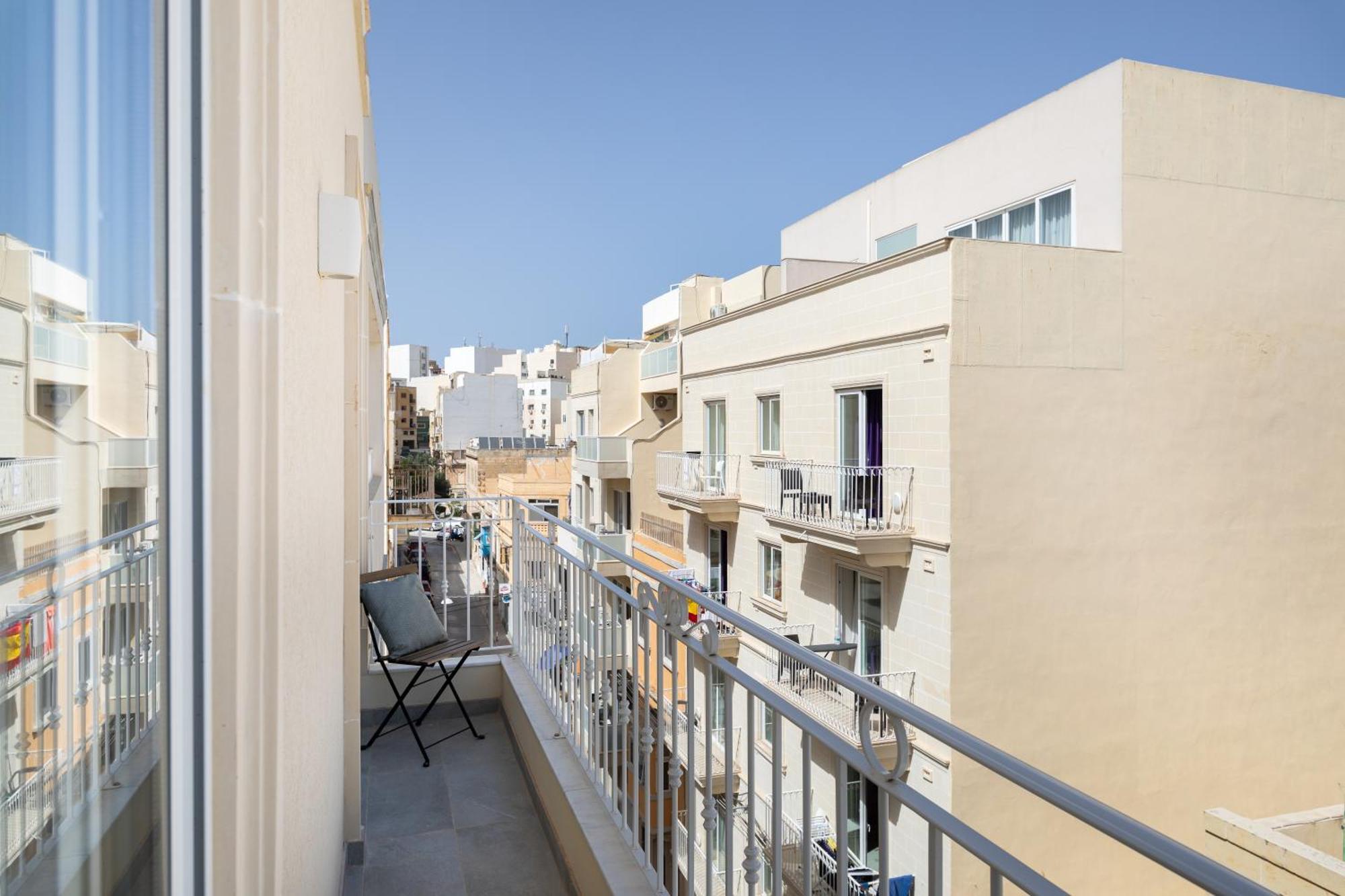 Edka Suites - Modern Sunlit 2Bd Apartments With Balconies - Close To Sliema Promenade, St Julian'S & St Georges Bay Gzira Zewnętrze zdjęcie