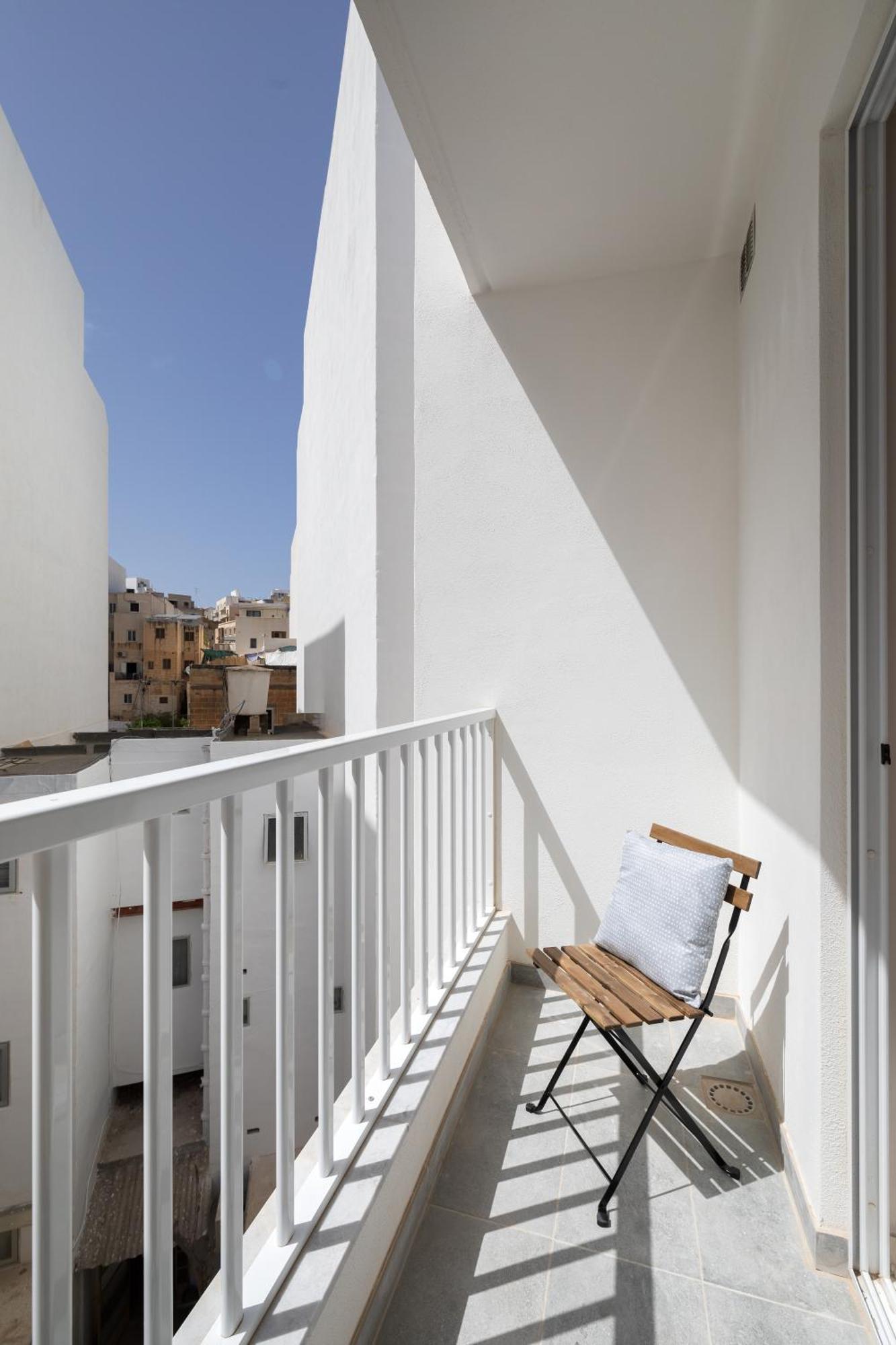 Edka Suites - Modern Sunlit 2Bd Apartments With Balconies - Close To Sliema Promenade, St Julian'S & St Georges Bay Gzira Zewnętrze zdjęcie