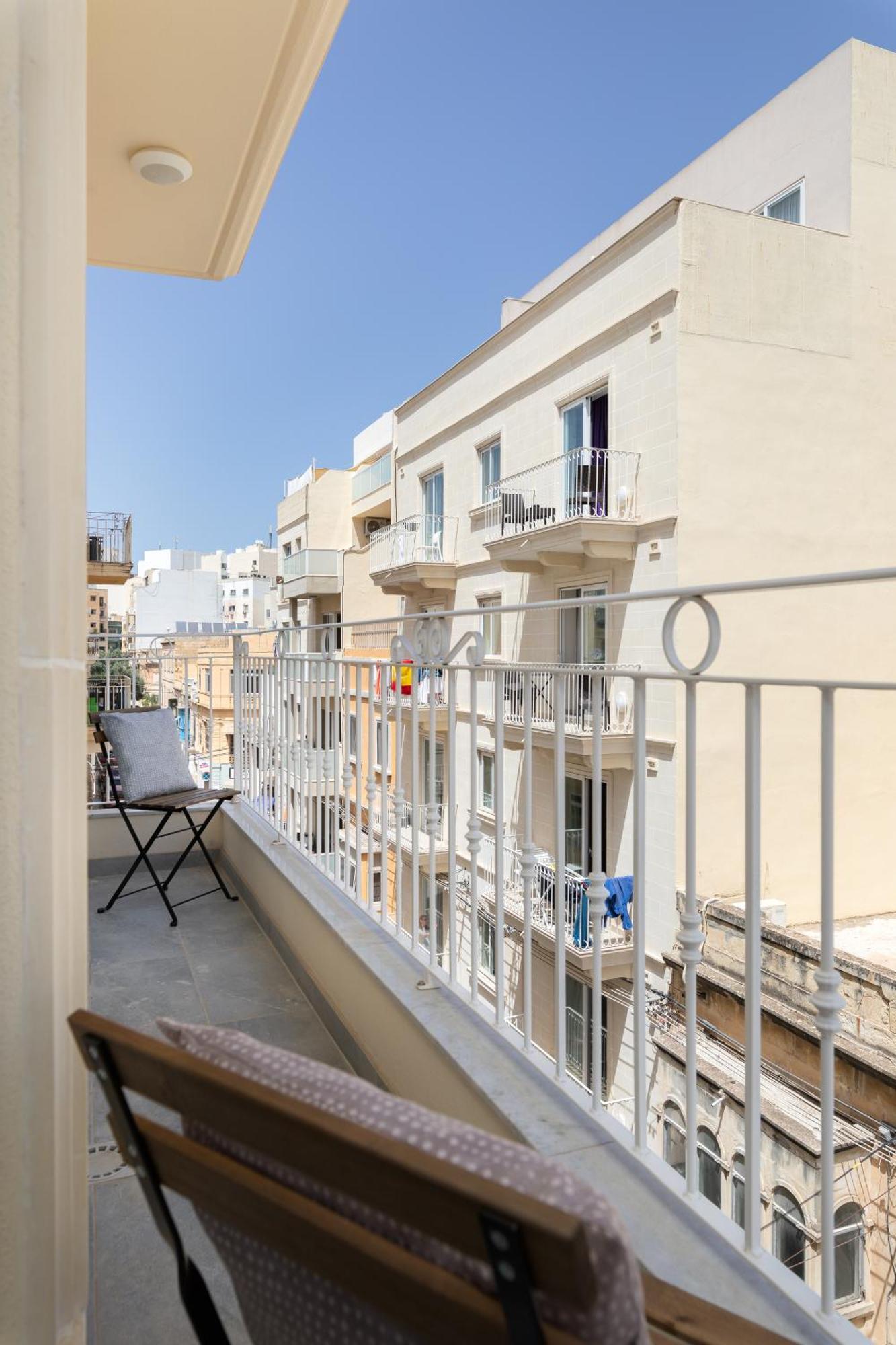 Edka Suites - Modern Sunlit 2Bd Apartments With Balconies - Close To Sliema Promenade, St Julian'S & St Georges Bay Gzira Zewnętrze zdjęcie